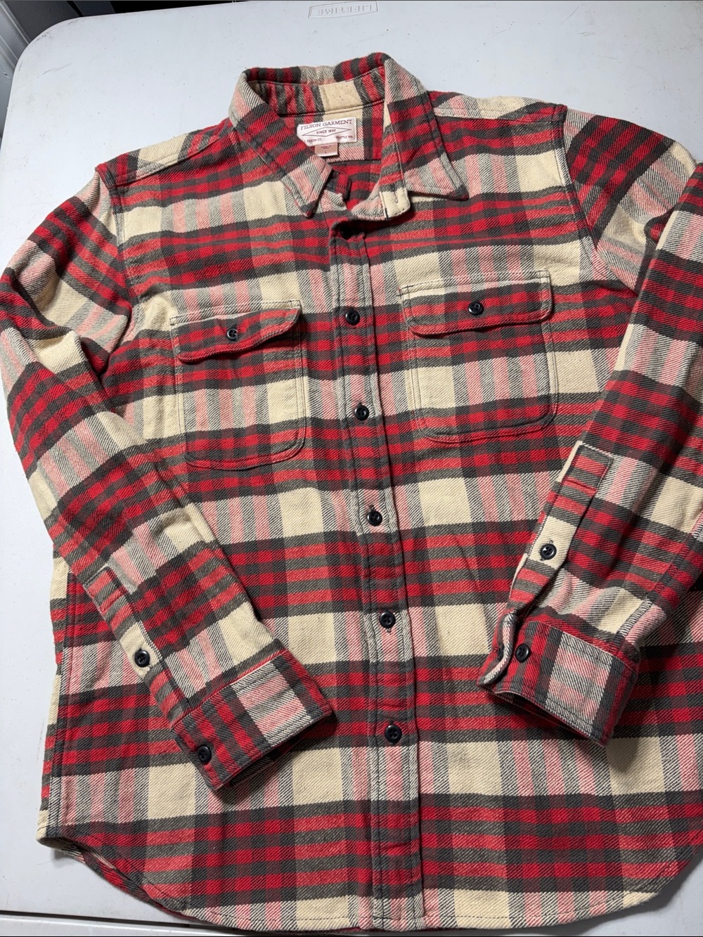 Filson Heavyweight Twill Cotton Flannel Shirt - Picture 3 of 9